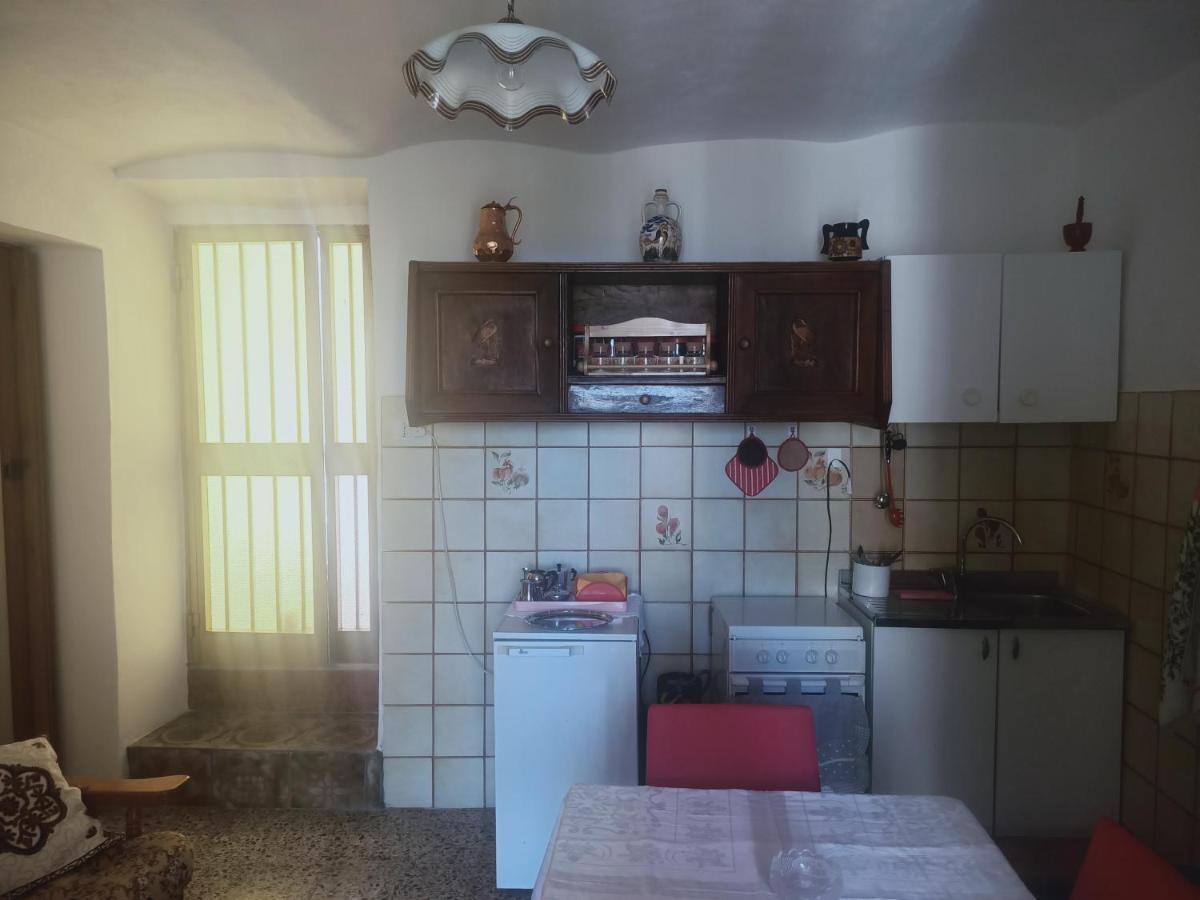 Musica E Poesia Da Battisti Ida Villa Poggio Bustone Ngoại thất bức ảnh